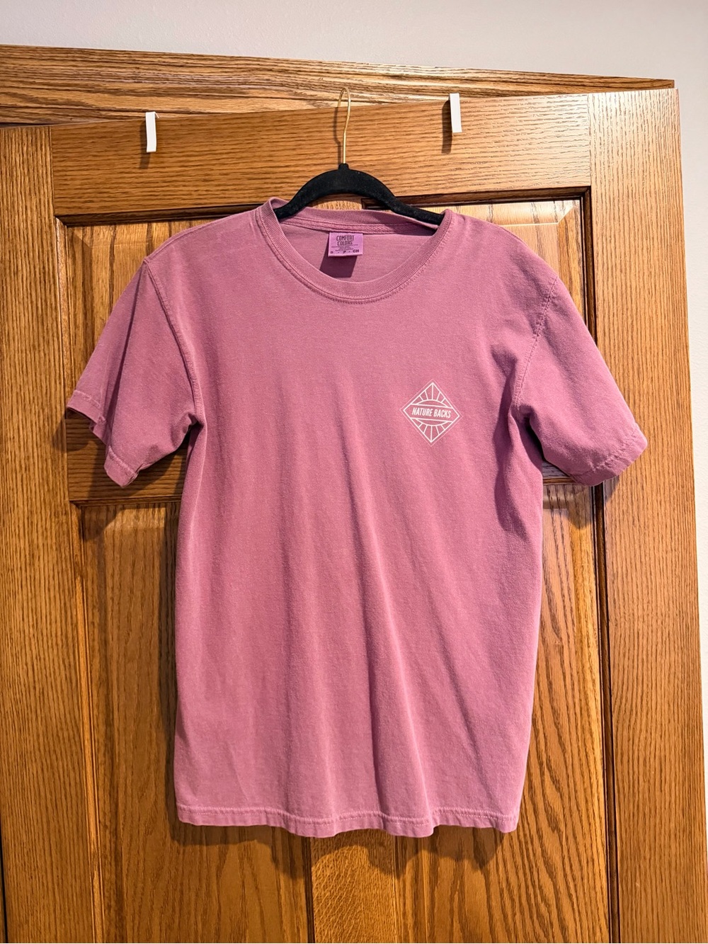 Women’s Short-Sleeve Cotton Tee - Nature Backs